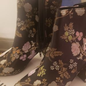 Bar III Gaitlin Black Ankle Boots. Size 8.5.  OBO